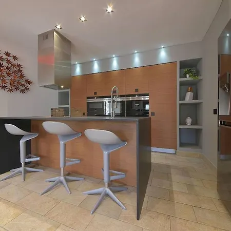 La Pineta - Country Luxury House. Portofino Park Apartment